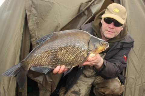 Big irish bream Lee Reservoir.jpg